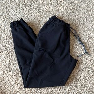 Black Jaanuu scrub bottoms, 4 pockets